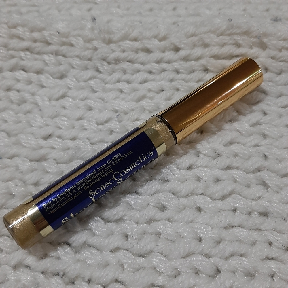 Gold Shimmer Shadow Sense